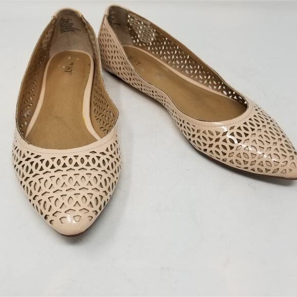 JustFab Pink Flats Loafers Slipons Comfortable Slip on Women's Gifts Size 7.5 - Picture 2 of 9